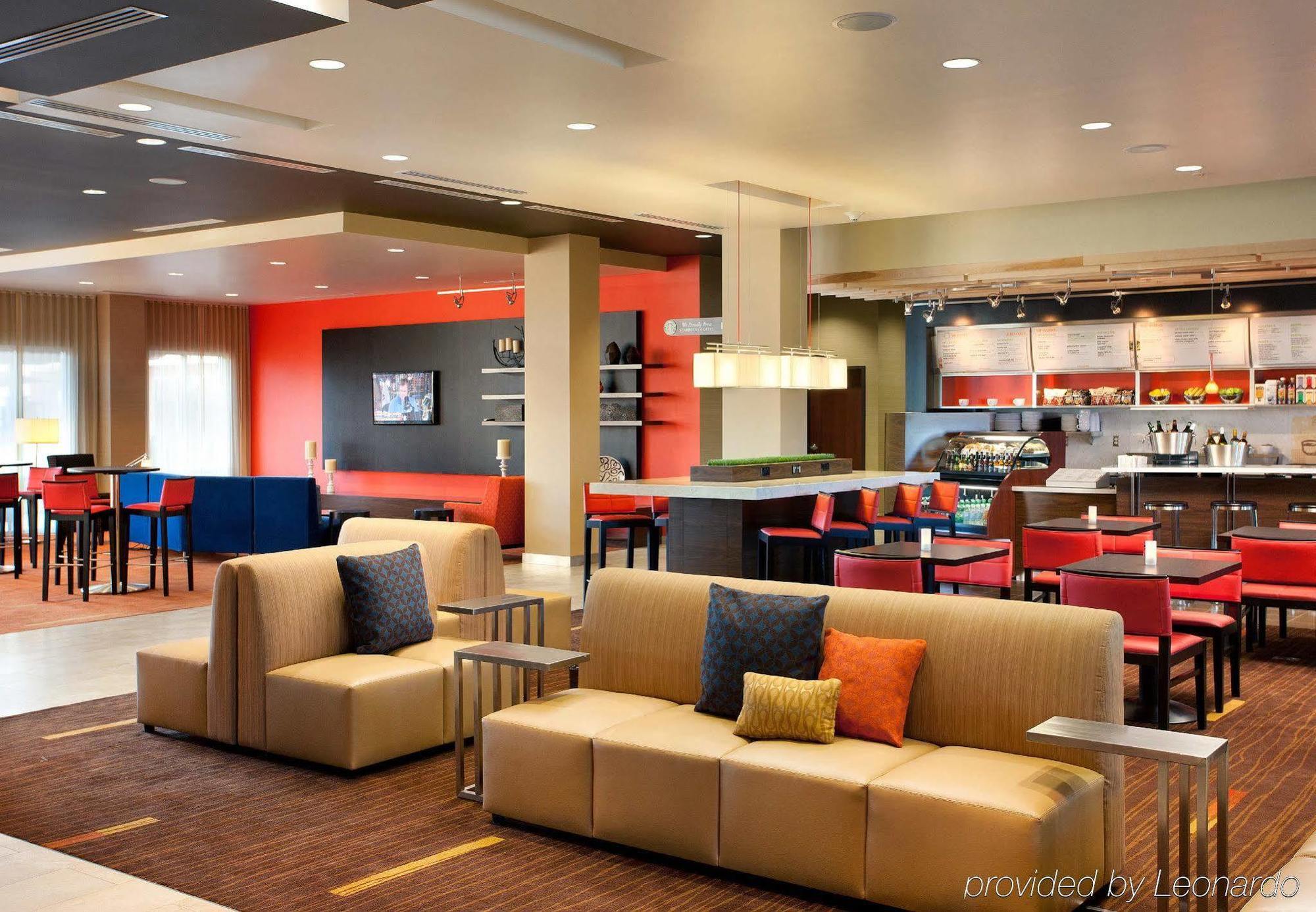 Courtyard By Marriott San Diego Oceanside Restaurant bilde